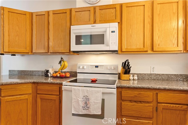 205 Island View, Lakeport