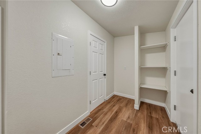 3976 Leonore, Clearlake