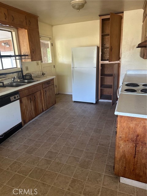490 Martin Street, Lakeport