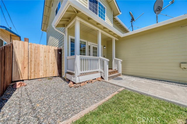 15736 18th Avenue, Clearlake