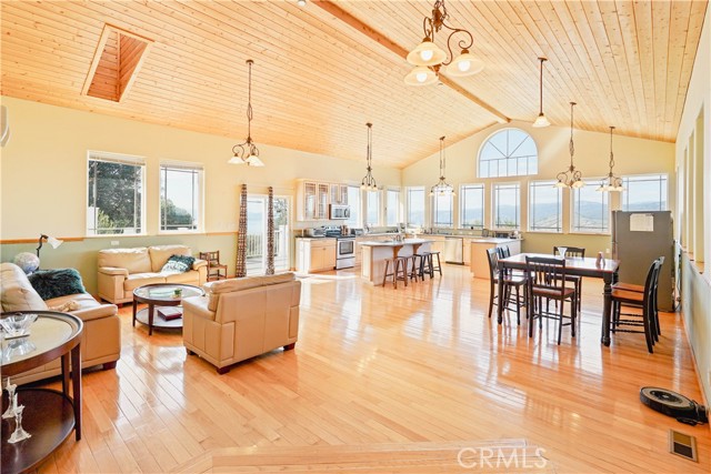 7866 Evergreen, Kelseyville