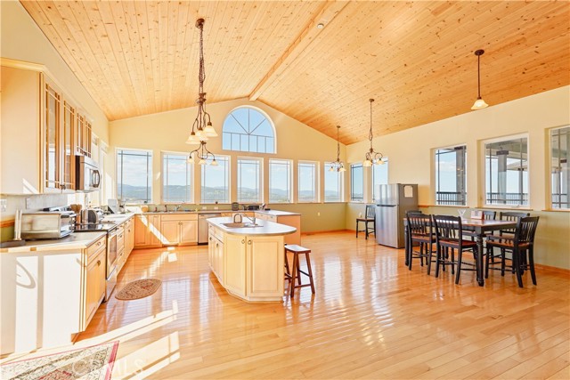 7866 Evergreen, Kelseyville