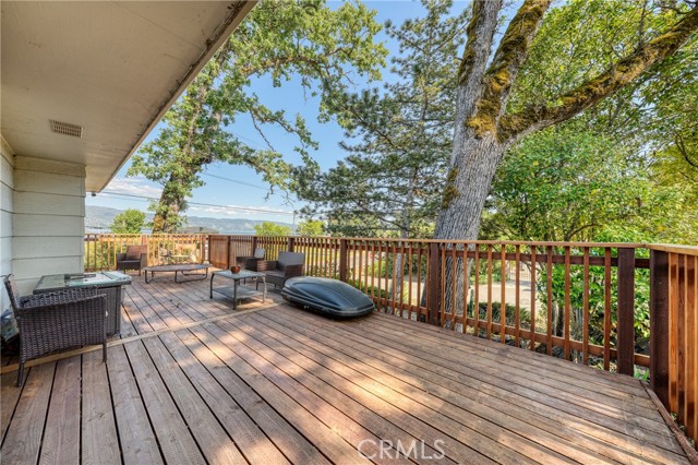 120 Miramonte Avenue, Lakeport