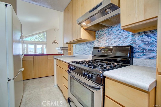 4090 Lakeshore Boulevard, Lakeport