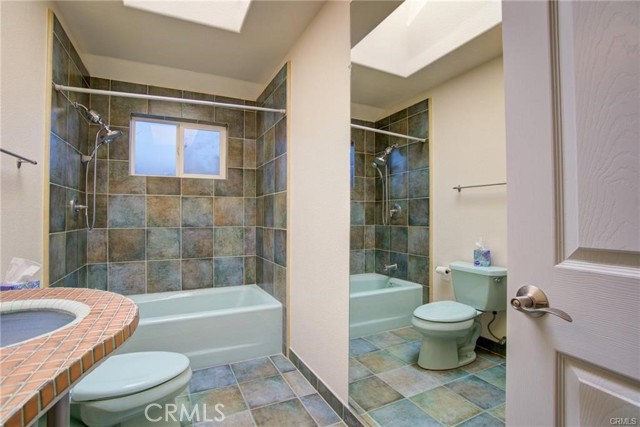 4090 Lakeshore Boulevard, Lakeport