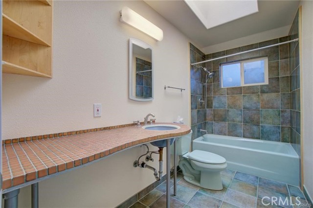 4090 Lakeshore Boulevard, Lakeport