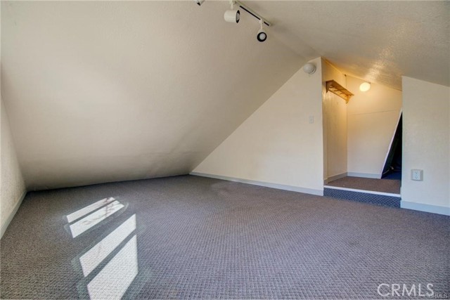 4090 Lakeshore Boulevard, Lakeport