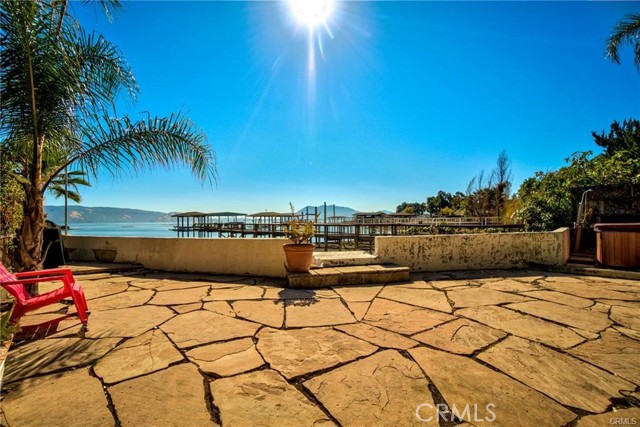 4090 Lakeshore Boulevard, Lakeport