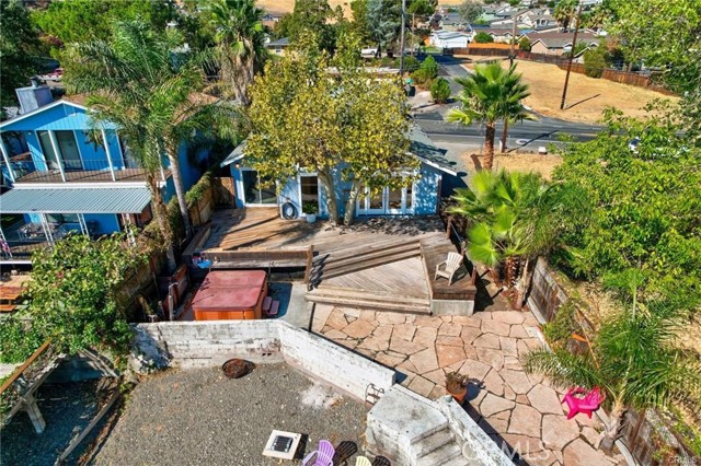 4090 Lakeshore Boulevard, Lakeport