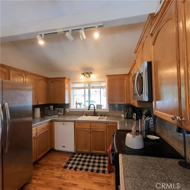 18237 Hidden Valley, Hidden Valley Lake