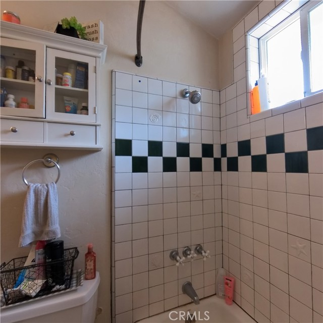 18237 Hidden Valley, Hidden Valley Lake