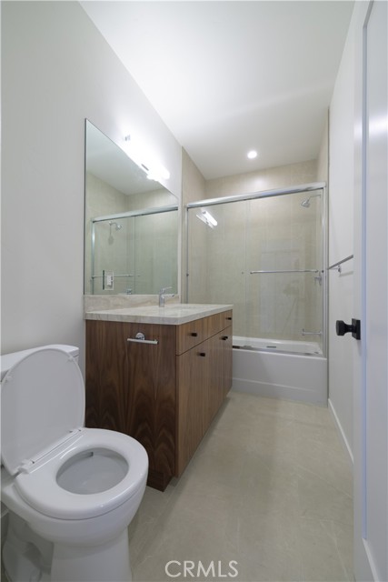 8388 Paradise Lagoon Drive, Lucerne