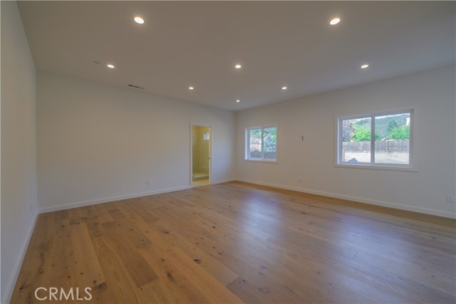 8388 Paradise Lagoon Drive, Lucerne