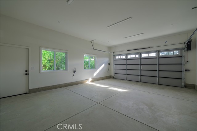 8388 Paradise Lagoon Drive, Lucerne