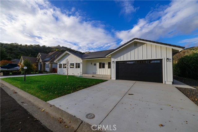 8388 Paradise Lagoon Drive, Lucerne
