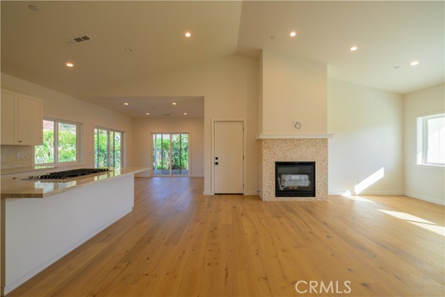 8388 Paradise Lagoon Drive, Lucerne