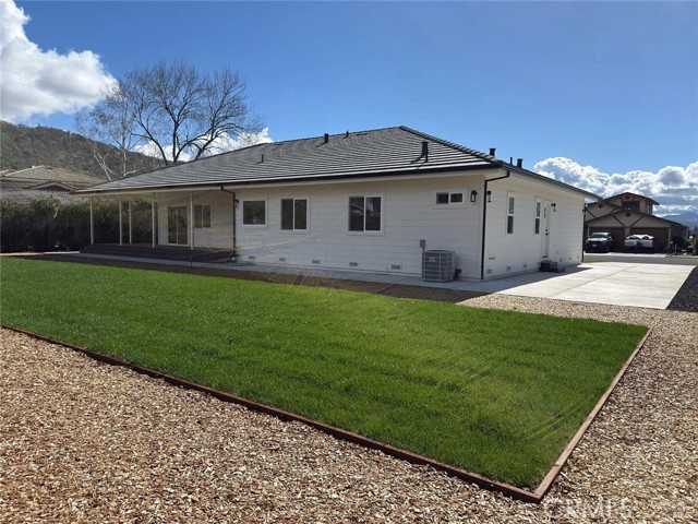 8388 Paradise Lagoon Drive, Lucerne