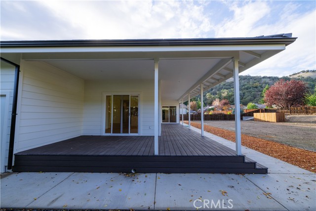 8388 Paradise Lagoon Drive, Lucerne