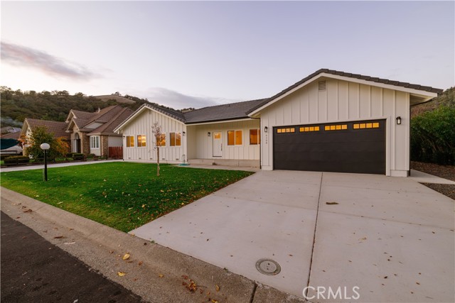 8388 Paradise Lagoon Drive, Lucerne