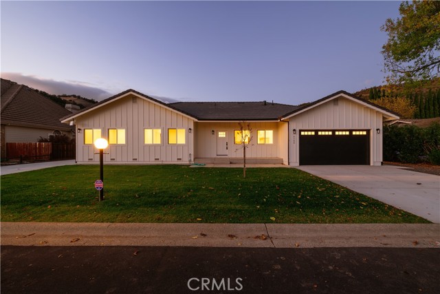 8388 Paradise Lagoon Drive, Lucerne