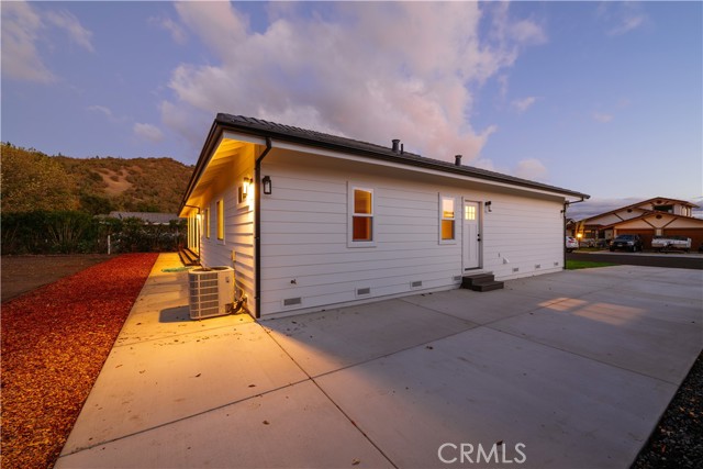 8388 Paradise Lagoon Drive, Lucerne