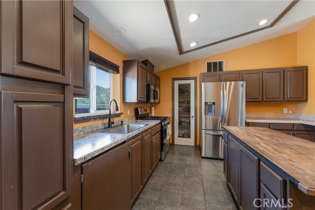 17706 Holly Way, Clearlake Oaks