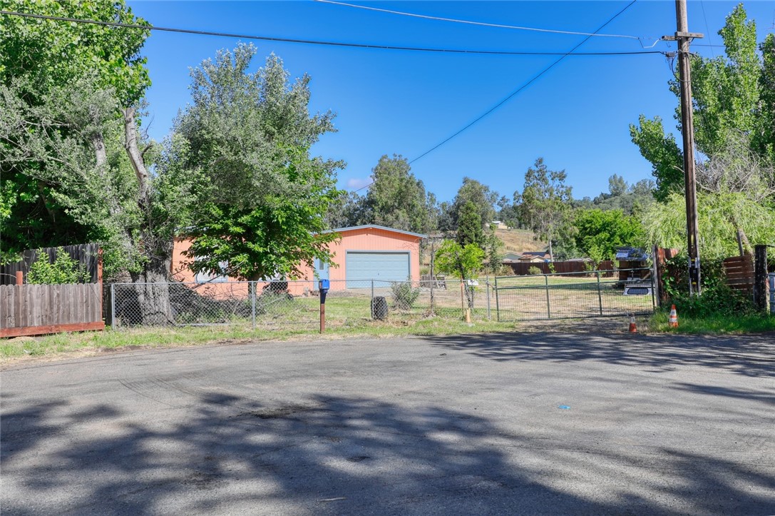 11815 Joey, Lower Lake