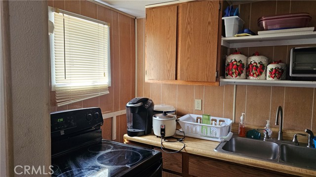 16067 Dam Road, Clearlake