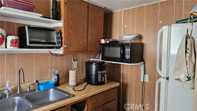 16067 Dam Road, Clearlake