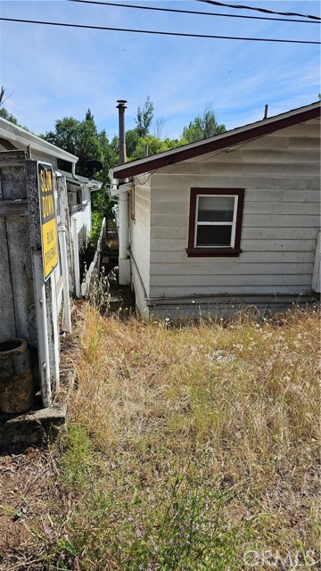 16067 Dam Road, Clearlake