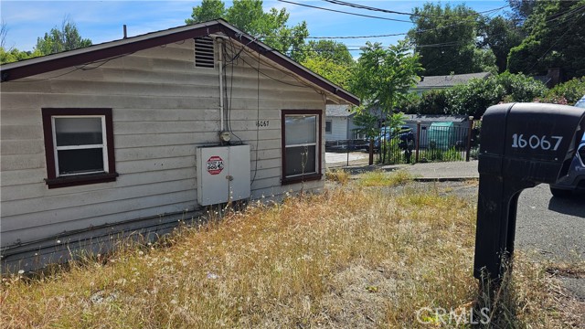 16067 Dam Road, Clearlake