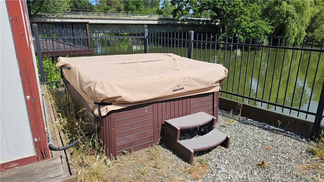 16067 Dam Road, Clearlake