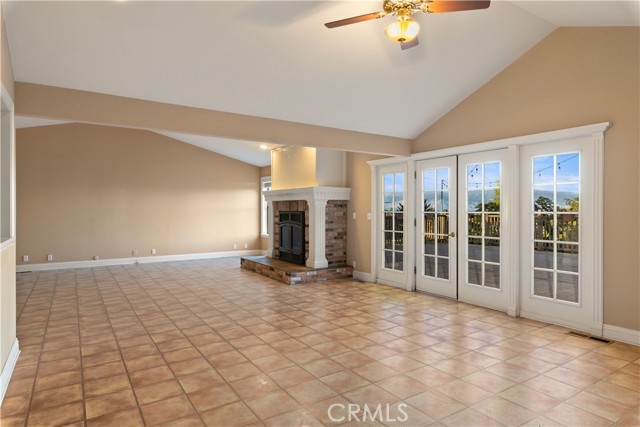 2210 Cedar Hill Way, Lakeport