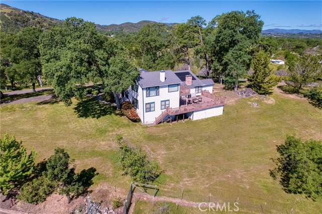 2210 Cedar Hill Way, Lakeport