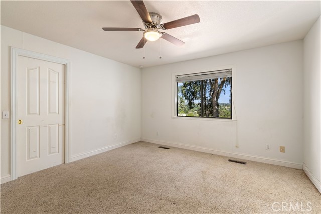 2210 Cedar Hill Way, Lakeport