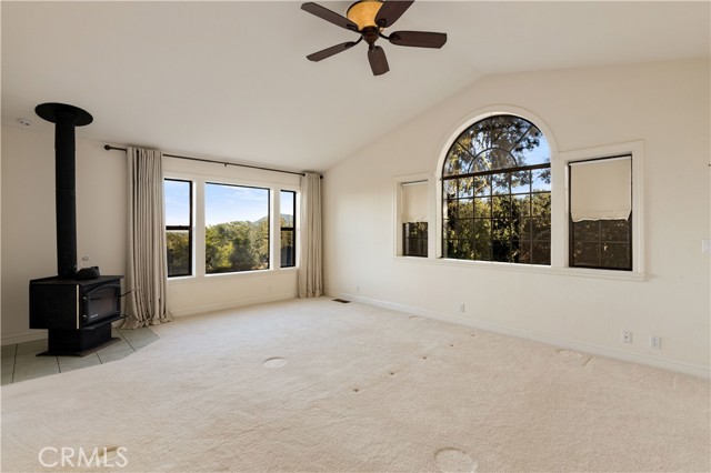 2210 Cedar Hill Way, Lakeport