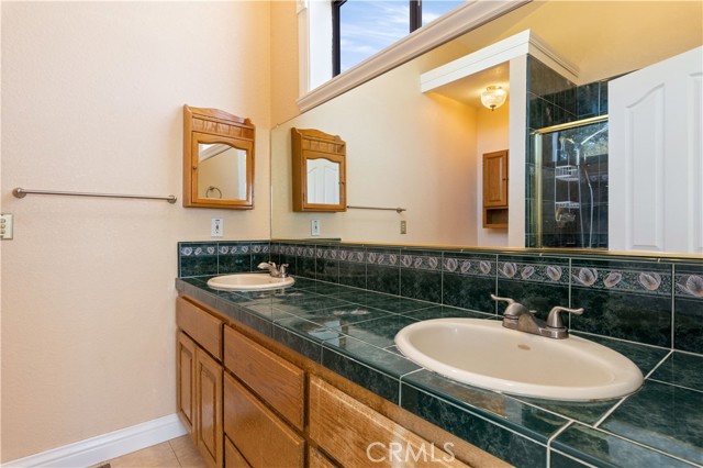 2210 Cedar Hill Way, Lakeport