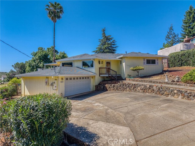 10359 Pebble Beach, Kelseyville
