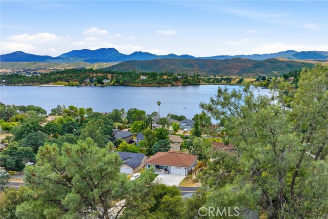 18685 Oak Grove, Hidden Valley Lake