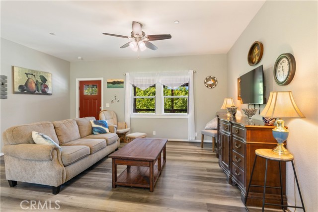10075 El Capitan Way, Kelseyville