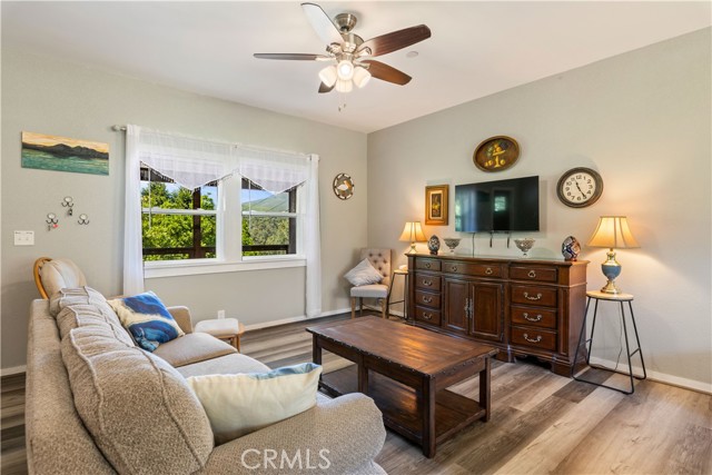 10075 El Capitan Way, Kelseyville