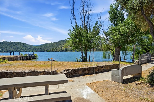 14420 Pearl Avenue, Clearlake