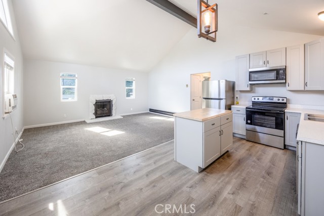 15692 Armstrong, Middletown