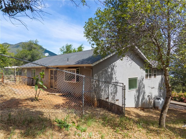 9289 Hoopa, Kelseyville