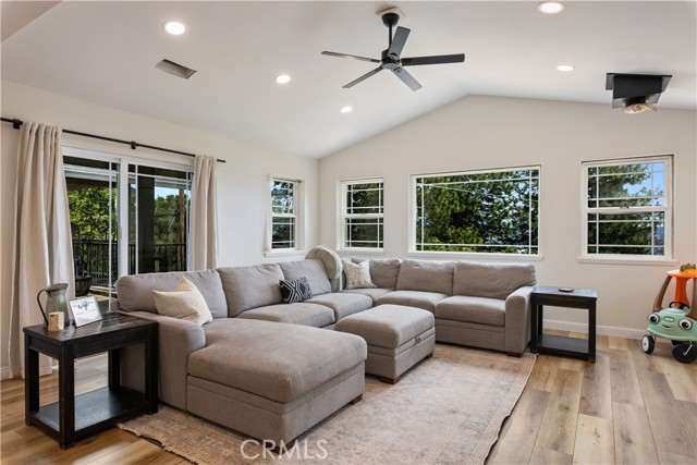 9289 Hoopa, Kelseyville