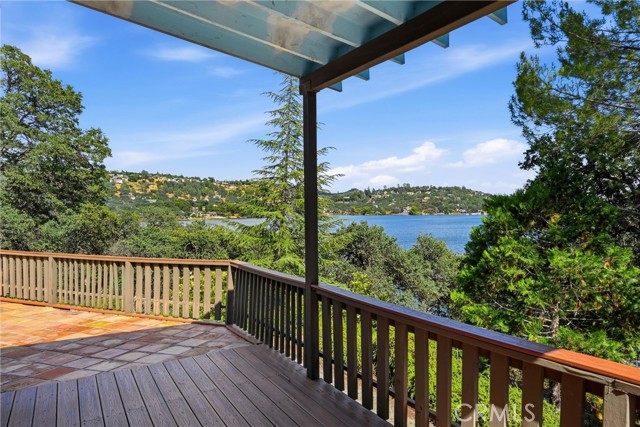 16945 Knollview, Hidden Valley Lake