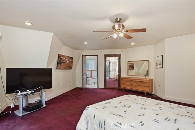16945 Knollview, Hidden Valley Lake