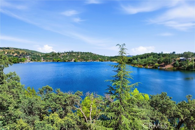 16945 Knollview, Hidden Valley Lake