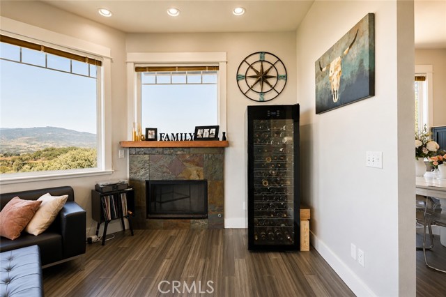 17535 Meadow View, Hidden Valley Lake