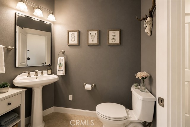 17535 Meadow View, Hidden Valley Lake